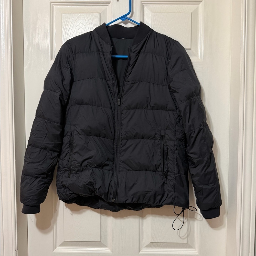Lululemon athletica womens weightless wunder jacket size 4 vvvguc